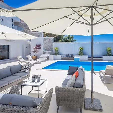 Villa Andreja